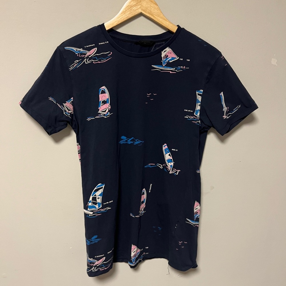 LCW Casual Windsurfing Graphic Tee Mens S Navy Blue Sailboat Cotton